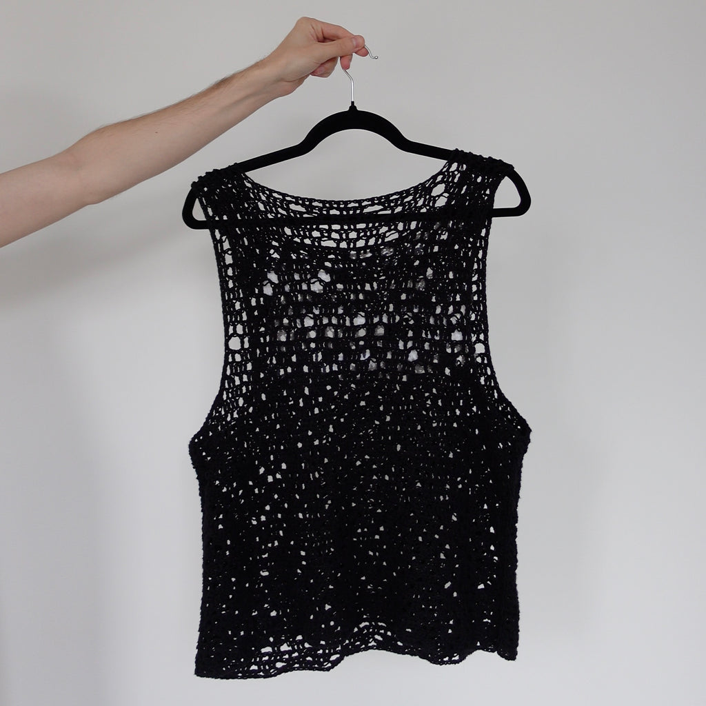The Distressed Mesh Vest Pattern