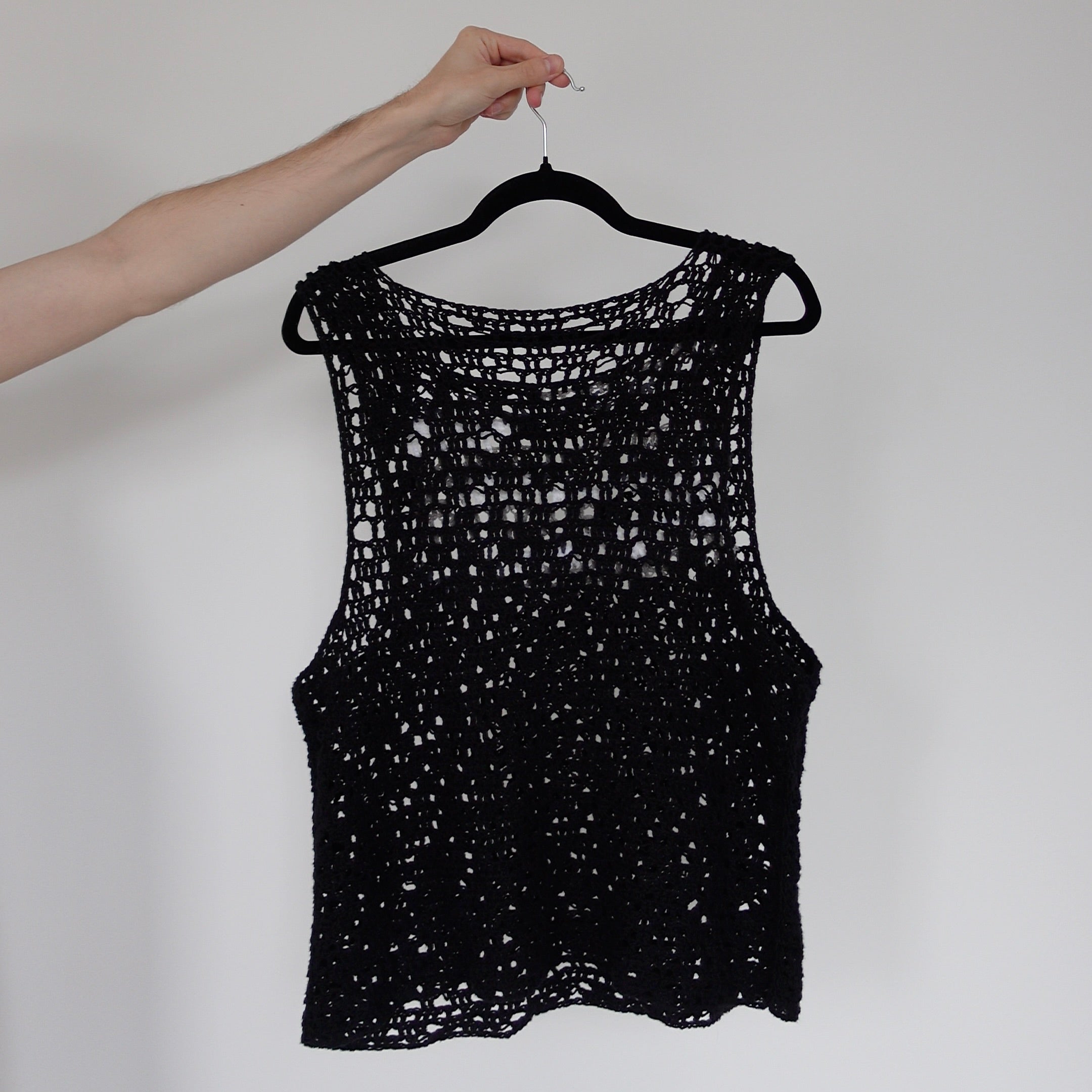The Distressed Mesh Vest Pattern